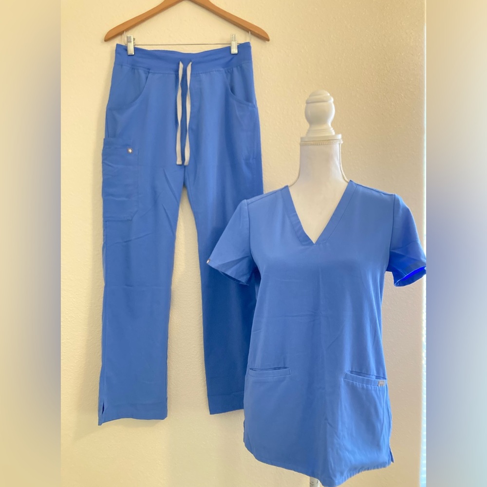 Figs Ceil Blue Casma And Kade Cargo Scrub Top Pants Set XS